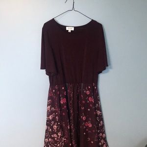 ELLE Plum dress with floral print